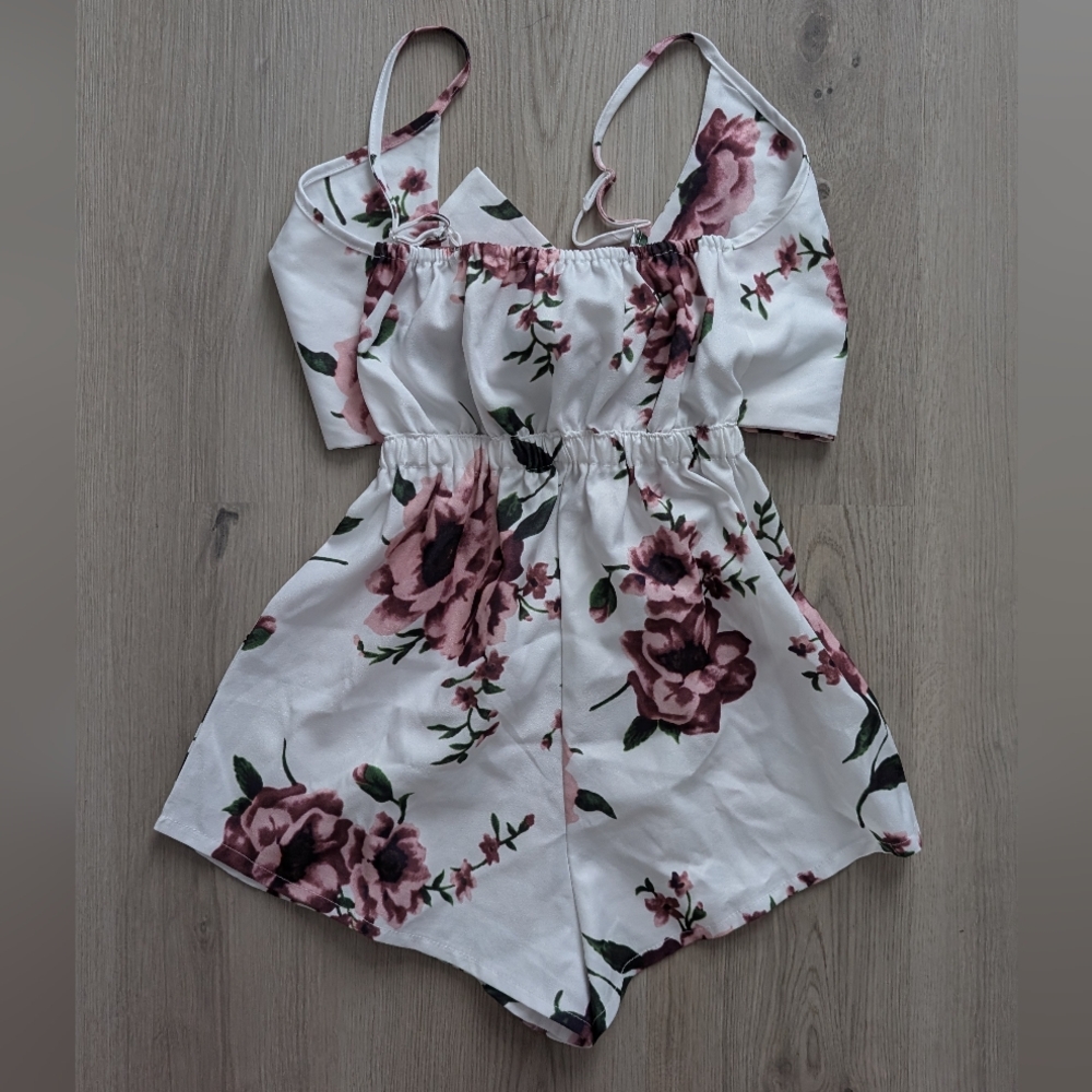 Romper - Picture 2 of 2